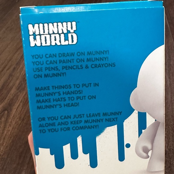 Munny World DIY Customizable Blank Art Toys by Kidrobot - Picture 2 of 4